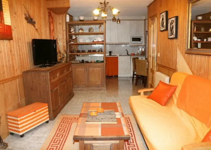 2 Yugos * 나발루엔가